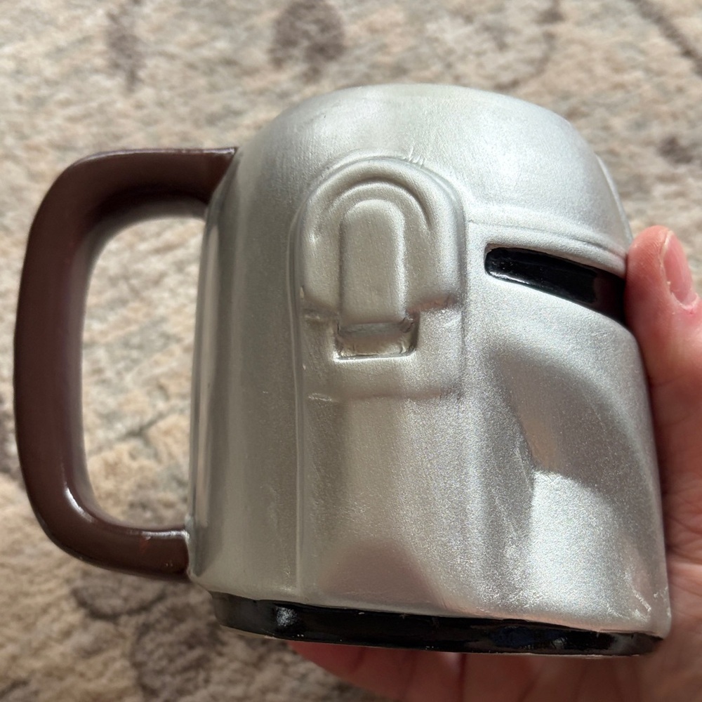 Silver Helmet Ceramic Mug — Sci‑Fi Inspired Drinkware - Picture 9 of 10